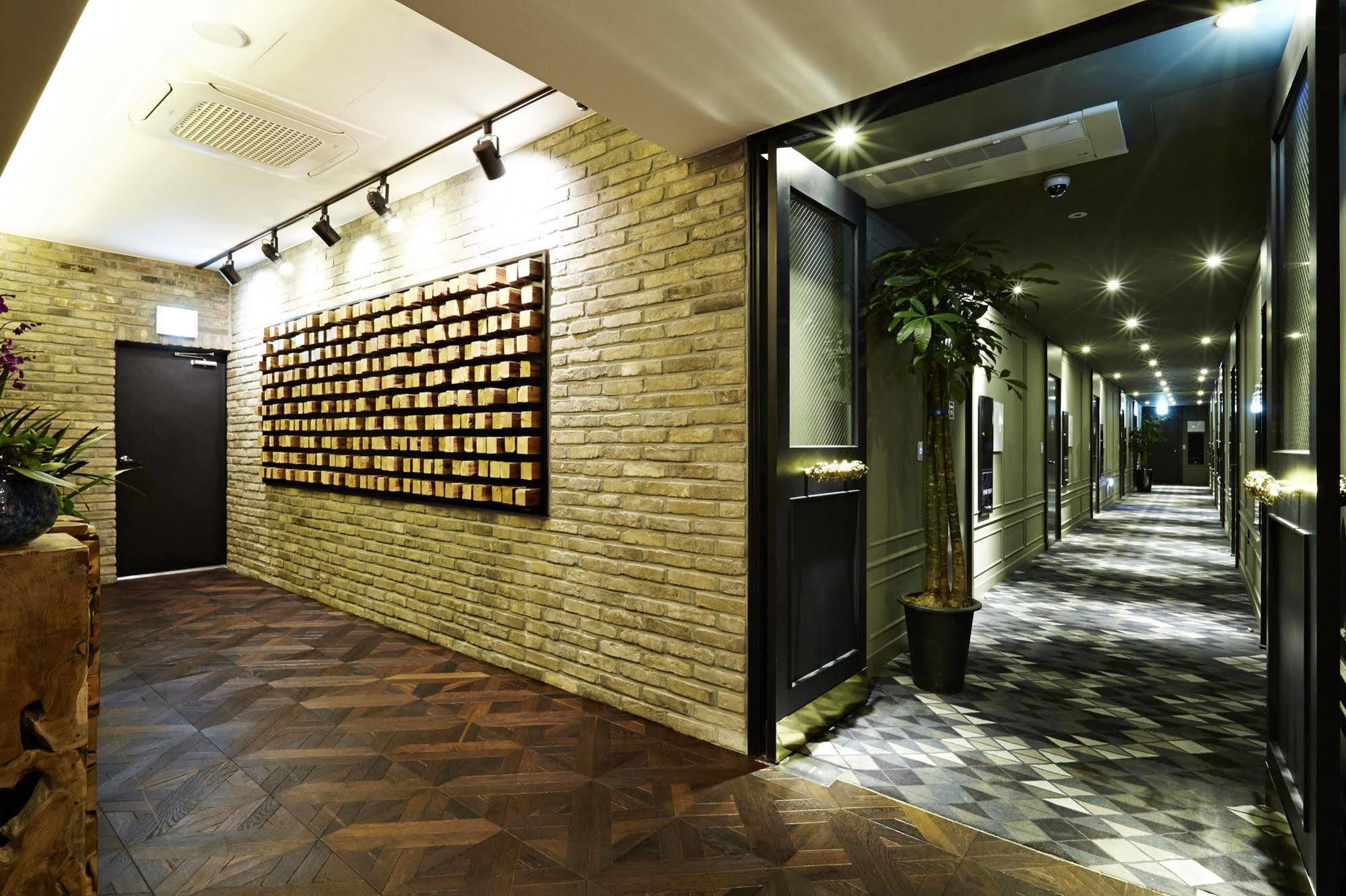Chungbuk Inno City Namoo Hotel Eumseong エクステリア 写真